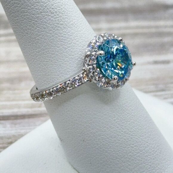 Sterling Silver Ring Sky Blue CZ Faceted Solitaire Halo Clear CZ Size 7.75 Prong - Picture 14 of 14